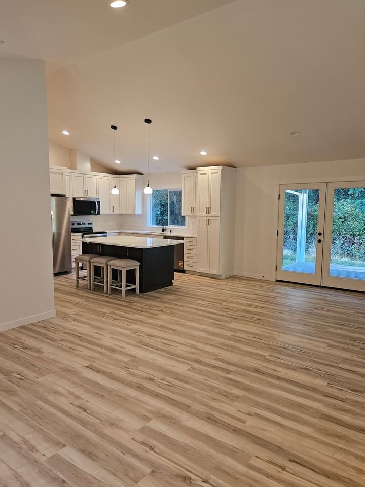 5905 148th St Nw - Photo 5 of 20