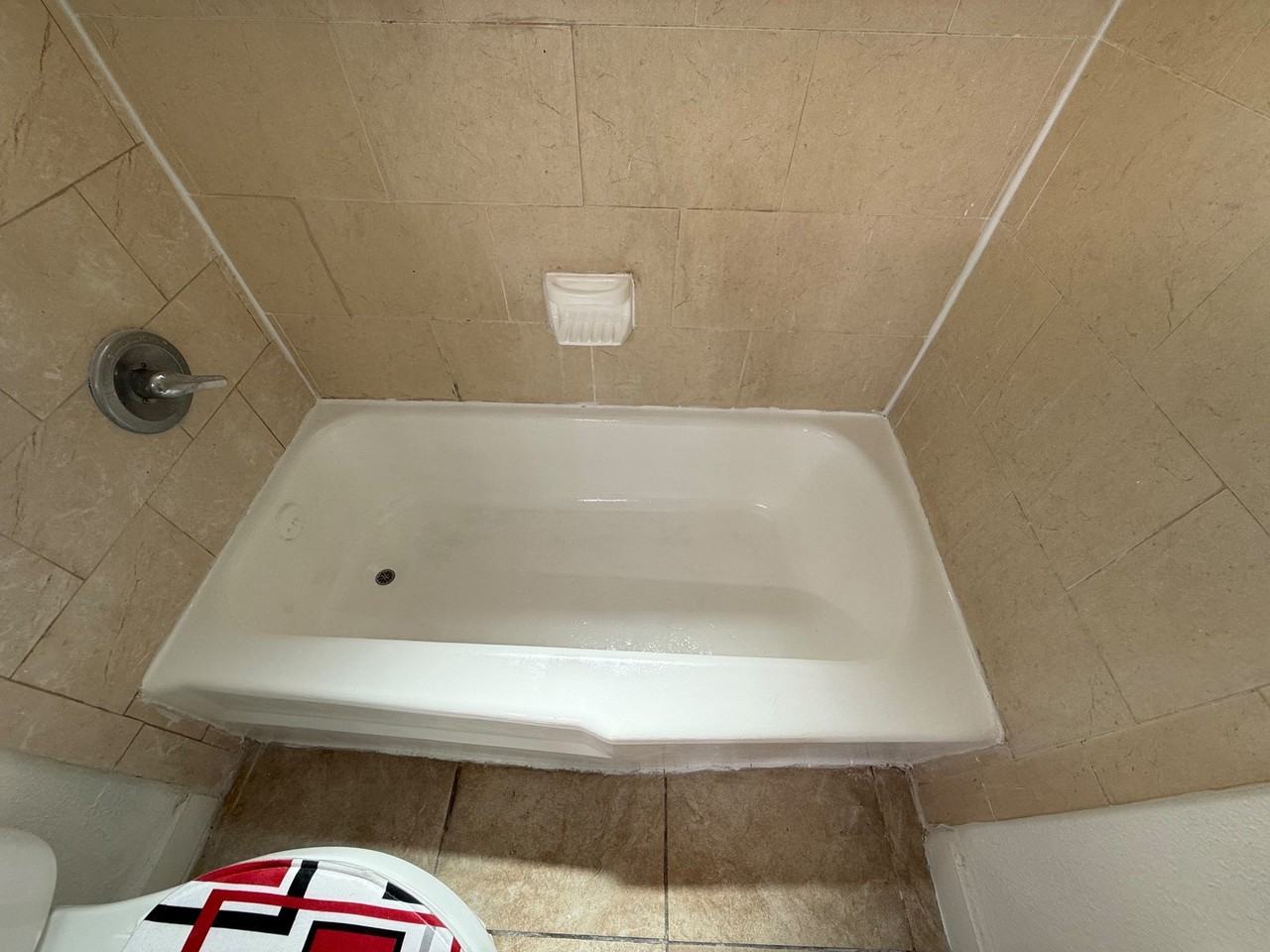 932 Newton Ave S #8 - Photo 4 of 10