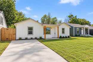 1324 Nw 98th St - Photo 1 of 1