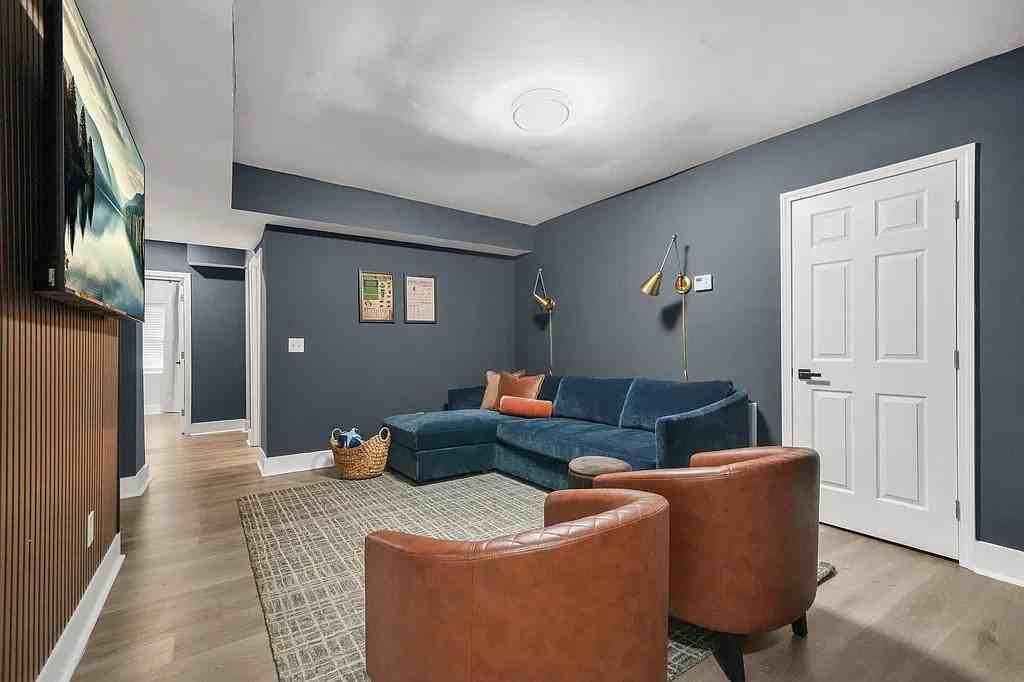 2682 Miriam Ln - Photo 7 of 10