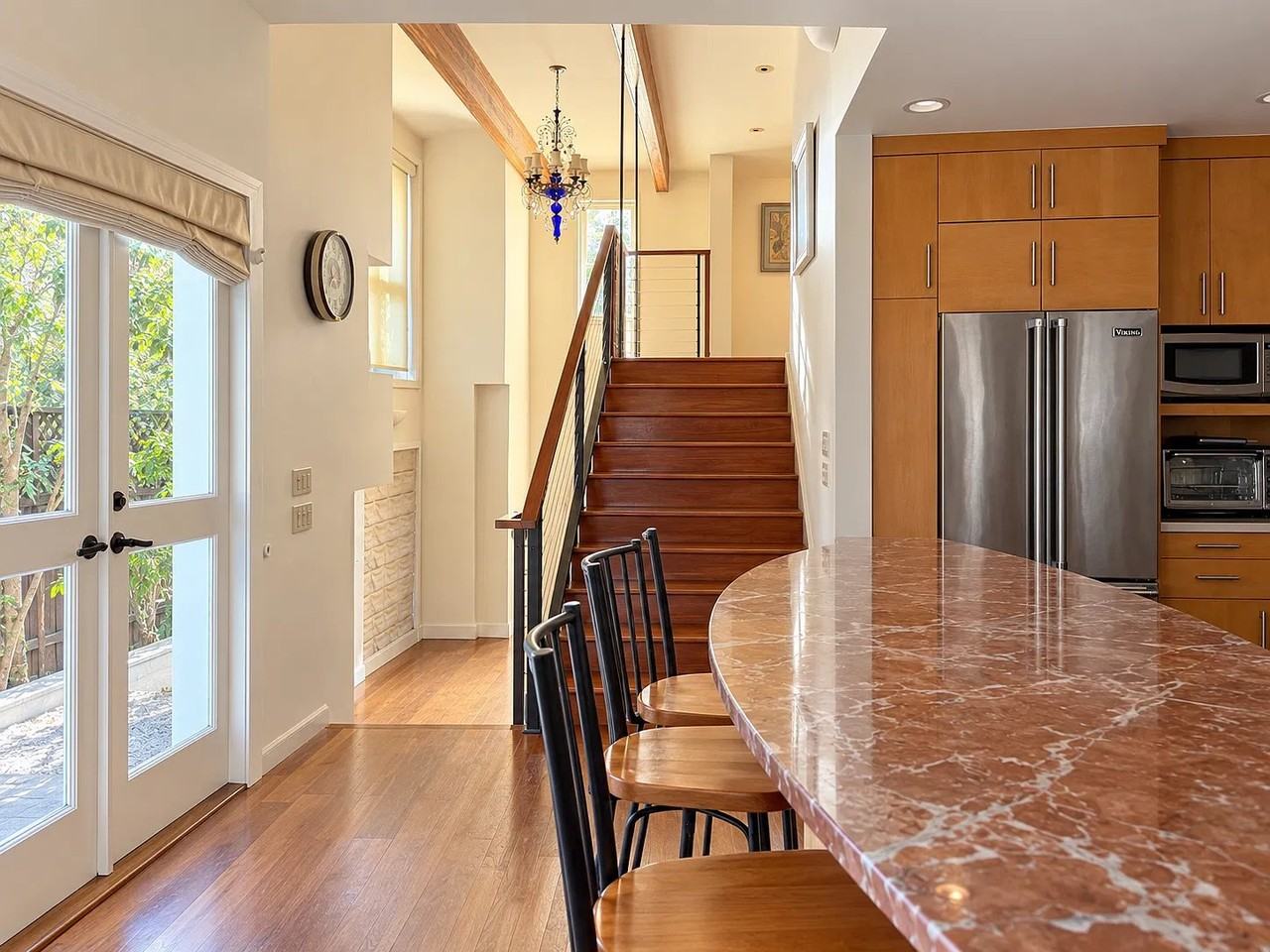 136 Saint Francis Blvd - Photo 4 of 7