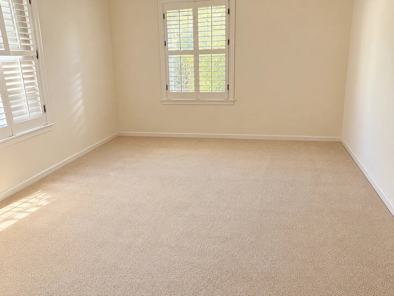 136 Saint Francis Blvd - Photo 6 of 7