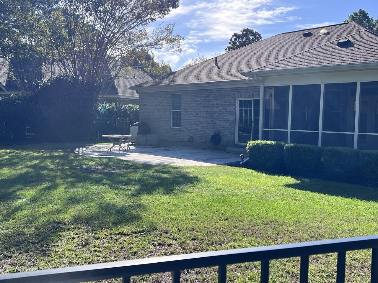 4267 Congressional Dr - Photo 4 of 4