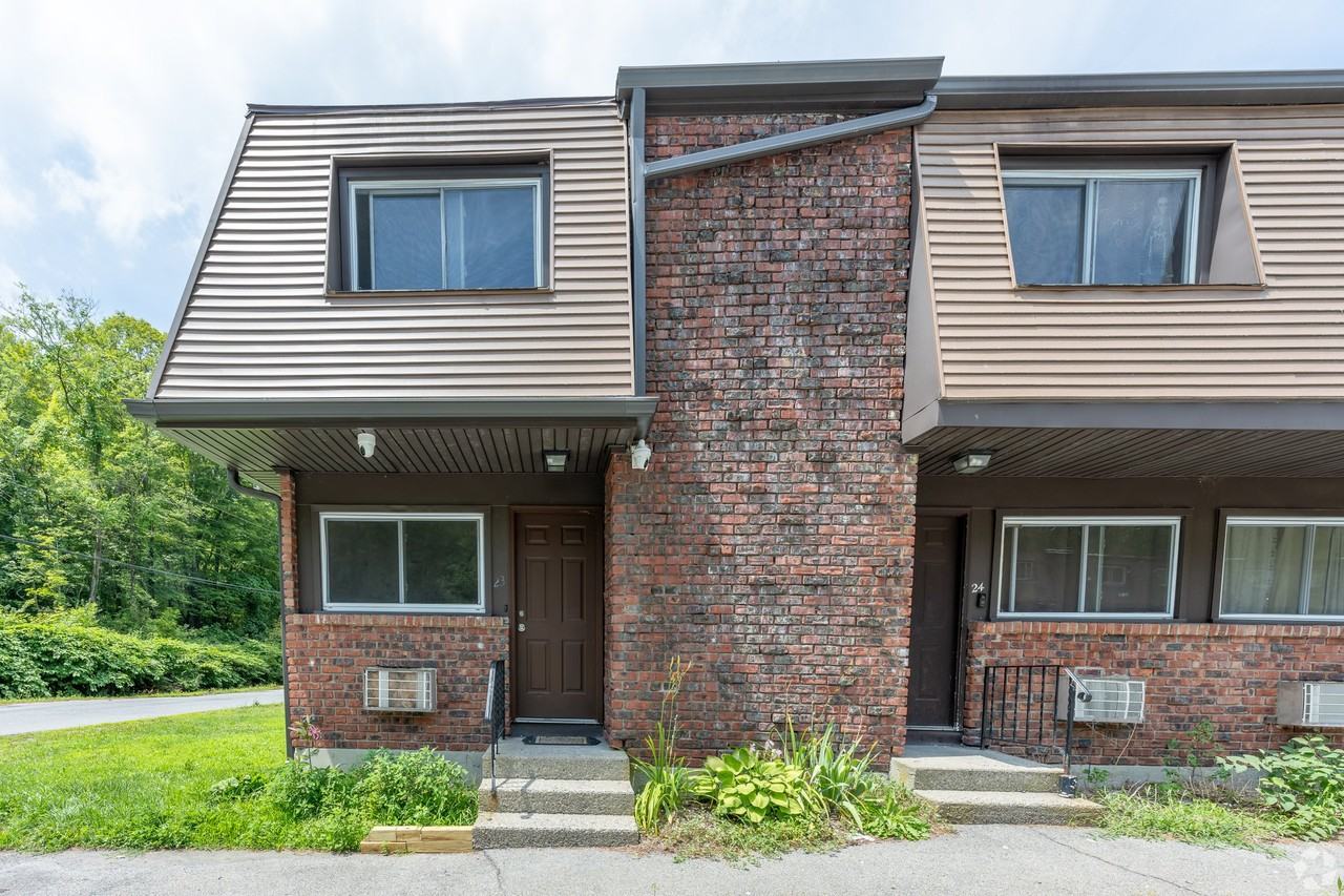29 Partridge Hill Rd #12 - Photo 7 of 11