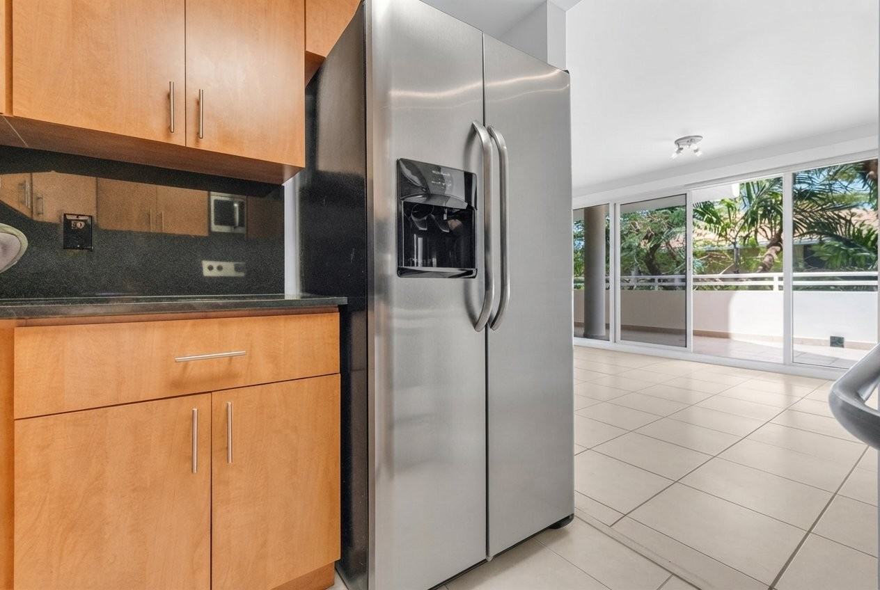 2100 Brickell Ave - Photo 3 of 9