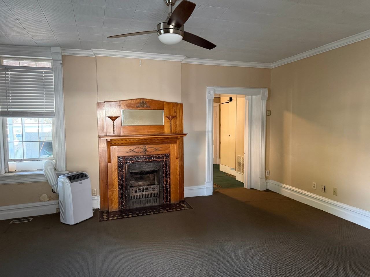 1294 W Bullion St - Photo 4 of 12