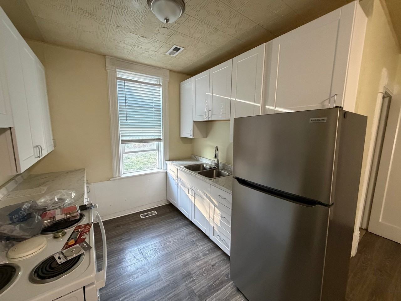 1294 W Bullion St - Photo 6 of 12