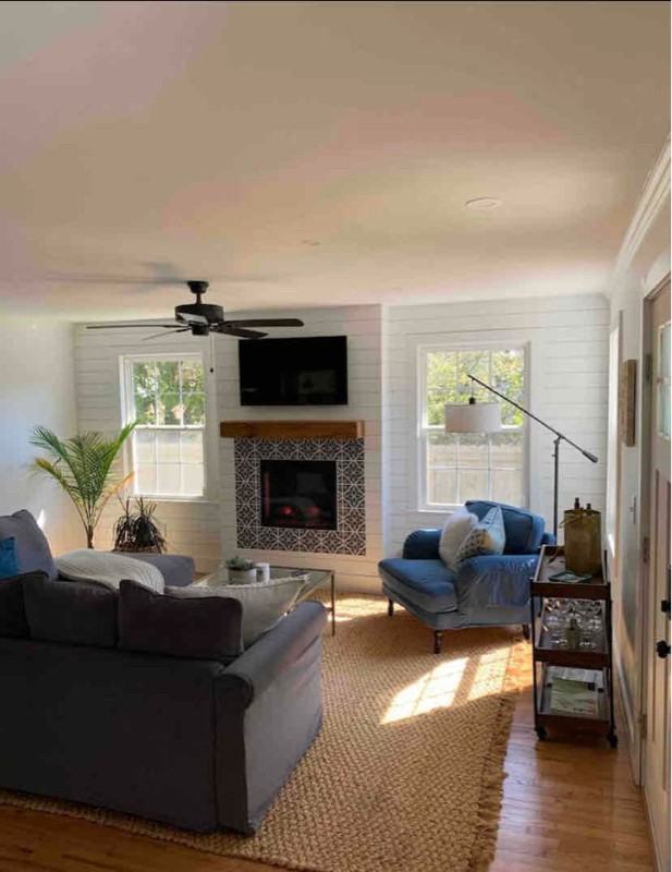 612 N Burrington Ave - Photo 3 of 28