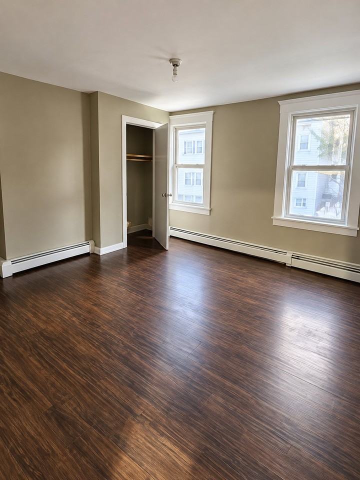 68 Wayne Ave #68-2 - Photo 2 of 6