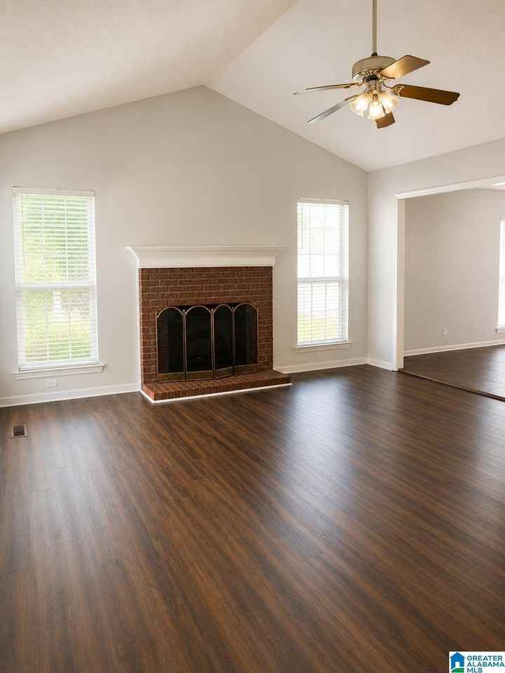 1480 7th Ave - Photo 2 of 6