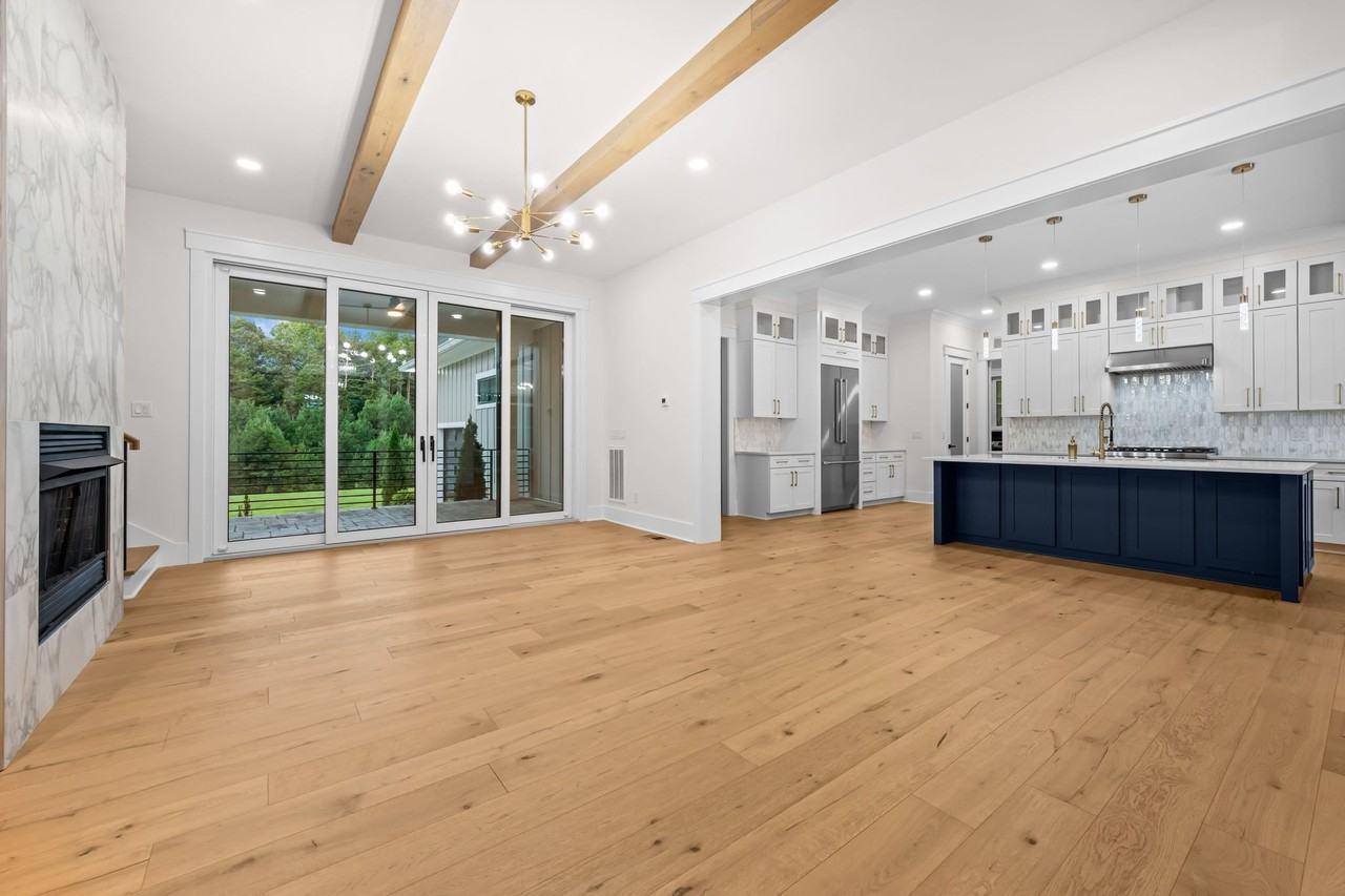 8941 Blair Rd - Photo 4 of 11