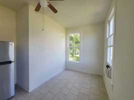 featured image of 1910 Avenue N
