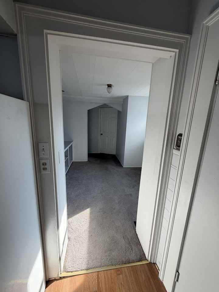 119-121 West Benson Street - Photo 6 of 10
