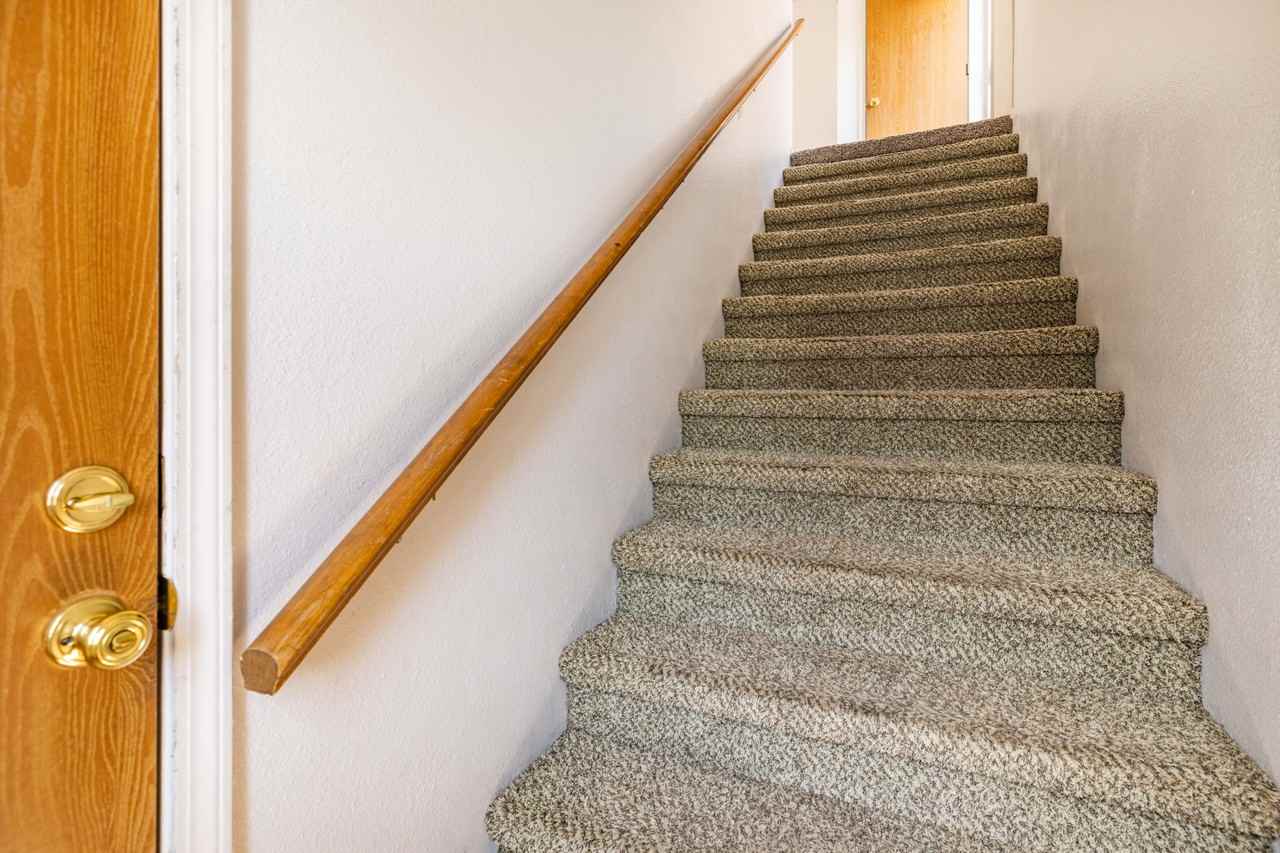 5801 Lowell NEUnit 28D #1 - Photo 3 of 18