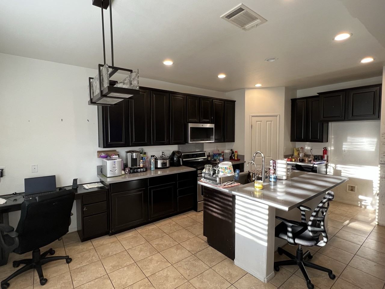 3724 Ash St #1 - Photo 6 of 24