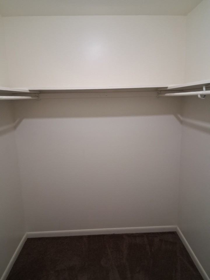 5436 Cresthaven Ln #2 - Photo 6 of 14