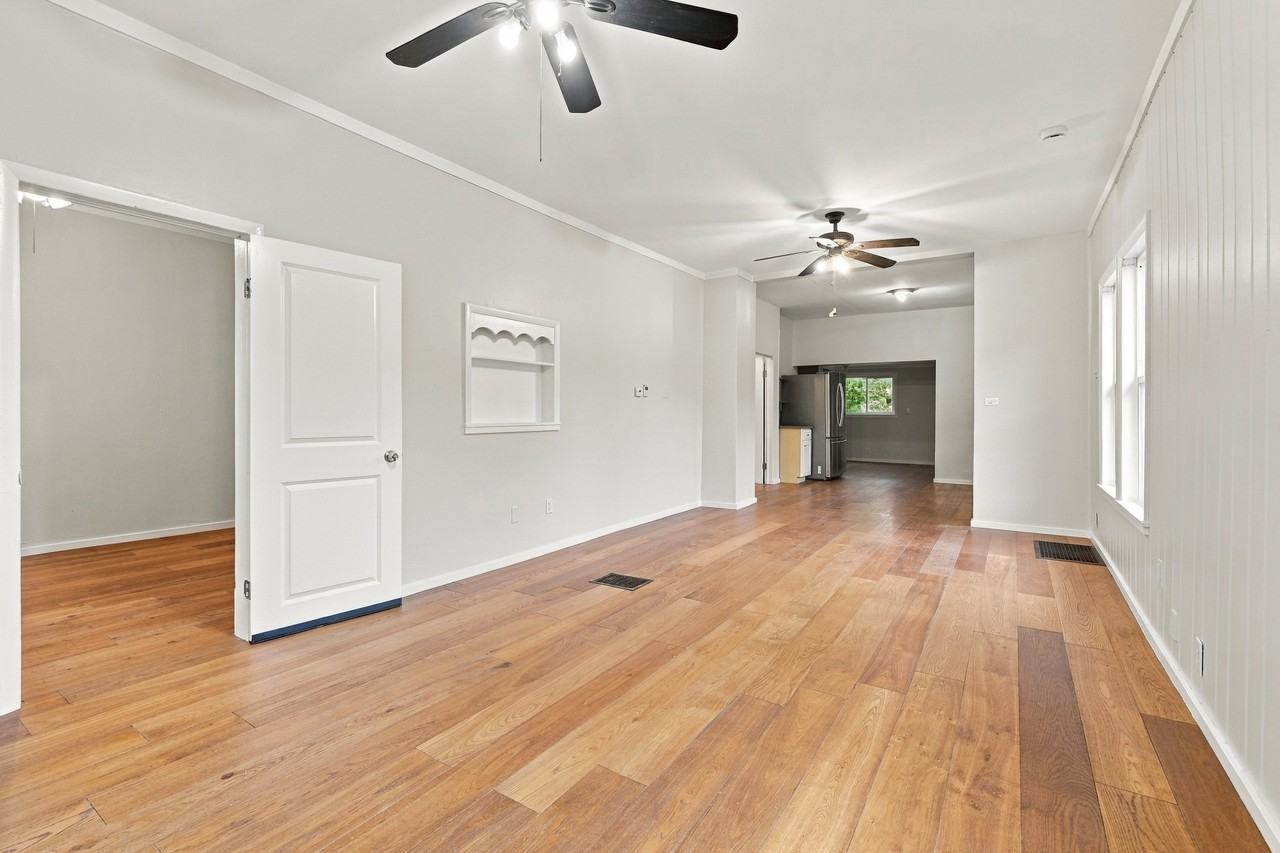 4363 Lincoln St #1 - Photo 5 of 19
