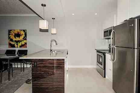 201 1 St SE - Photo 3 of 12