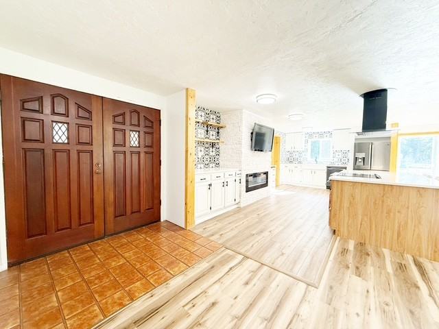 8377 Glenwood Rd Sw #1 - Photo 3 of 43