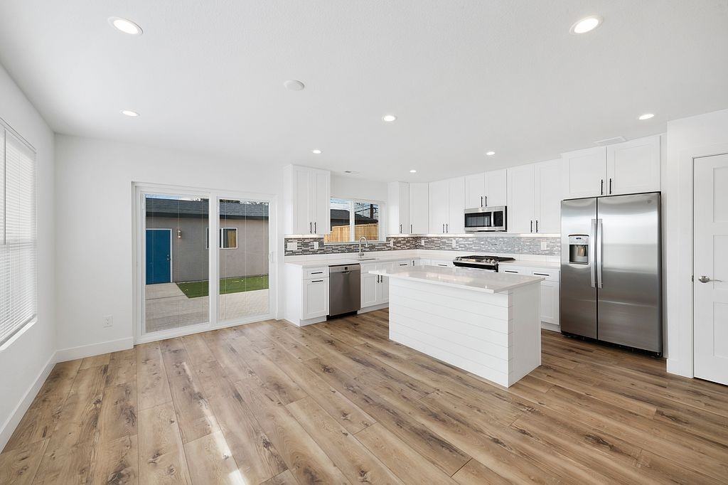 2479 S Galapago St #1 - Photo 7 of 30