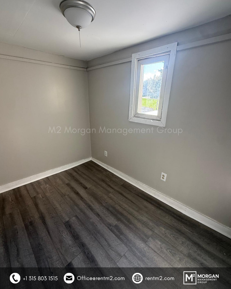 102 Leitch St - Photo 7 of 9