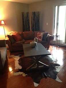 1607 26 Ave SW - Photo 2 of 5