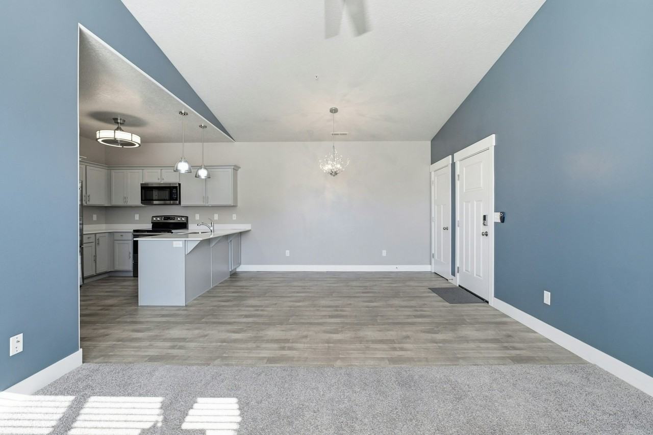 13239 Dominica Lane - Photo 2 of 14