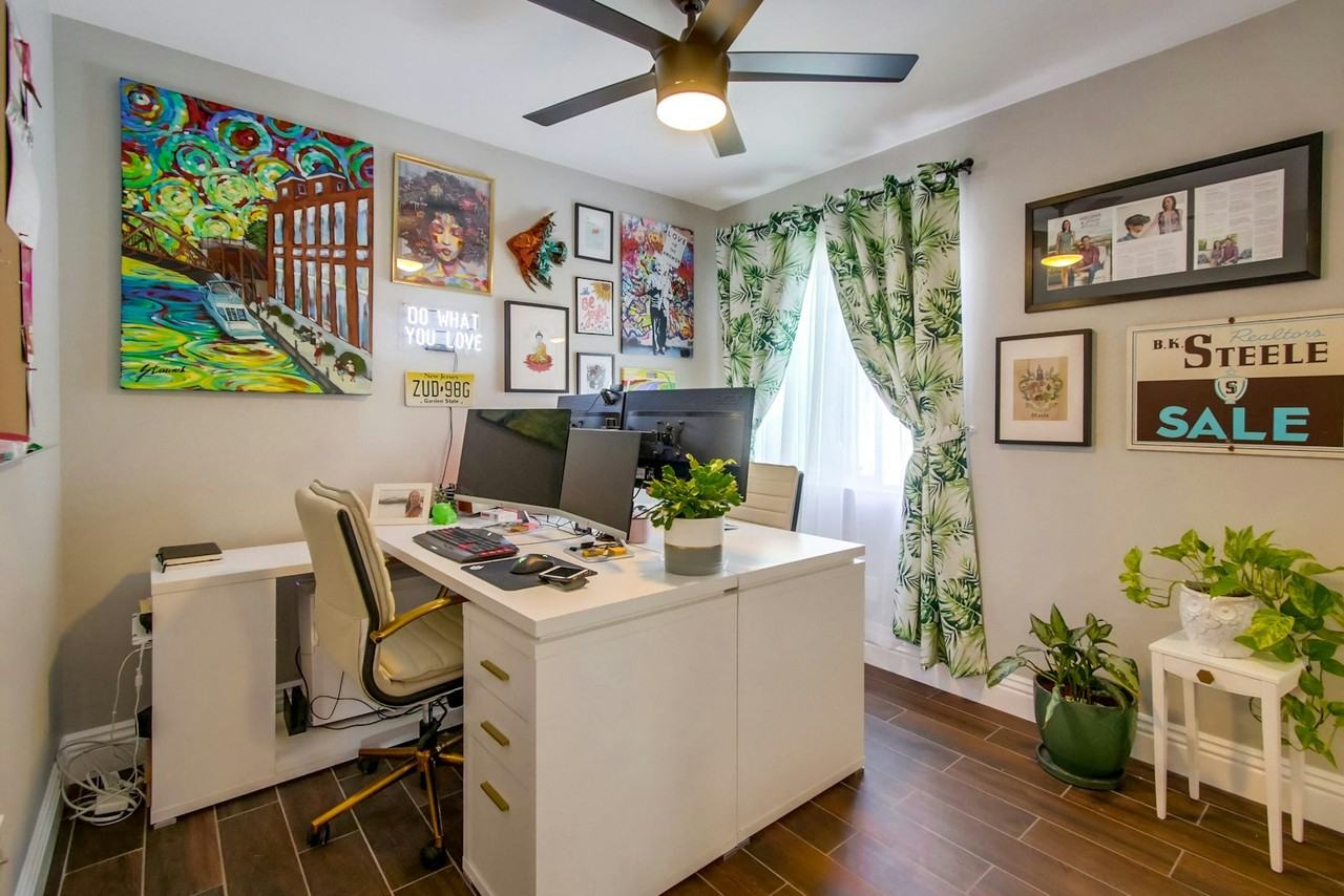 5988 Trojan Ave, Unit B - Photo 7 of 11