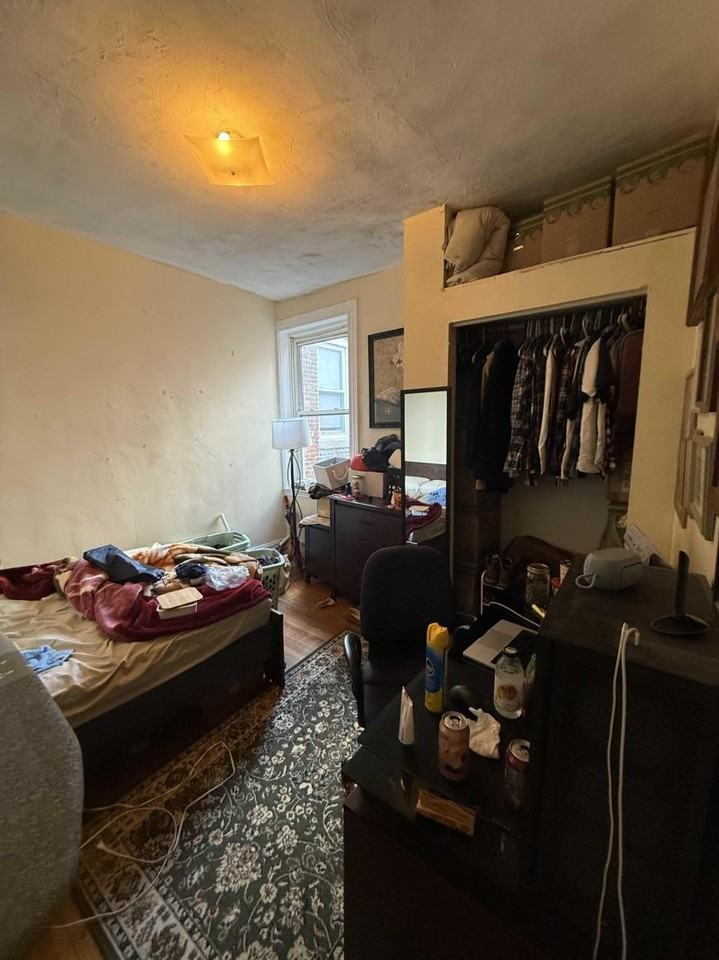 71 S Huntington Ave - Photo 5 of 10