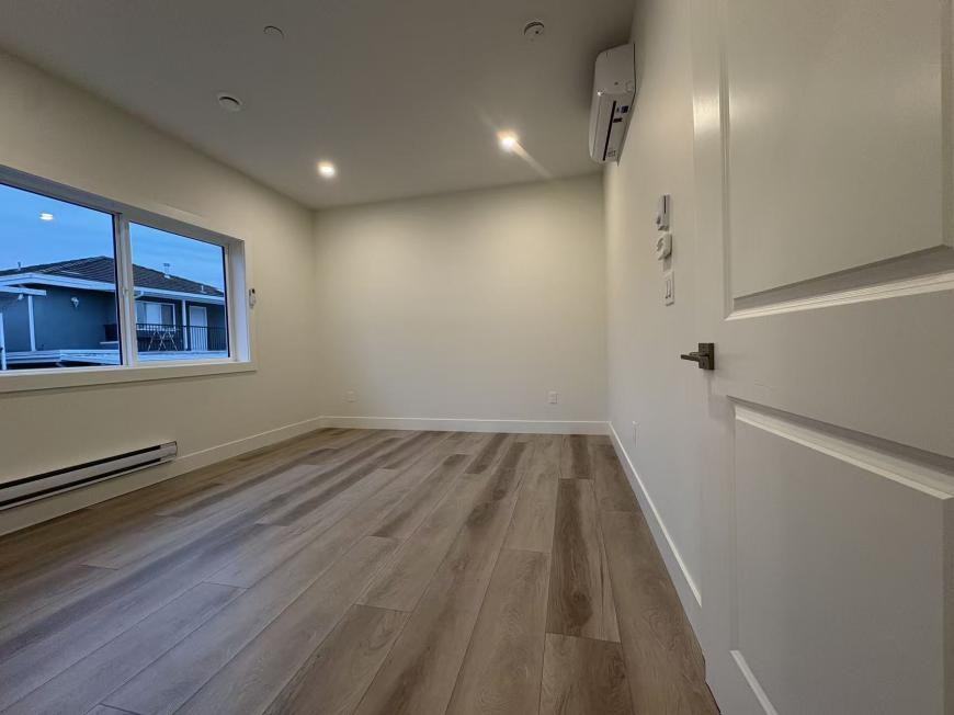 2395 38th Ave E - Photo 5 of 10