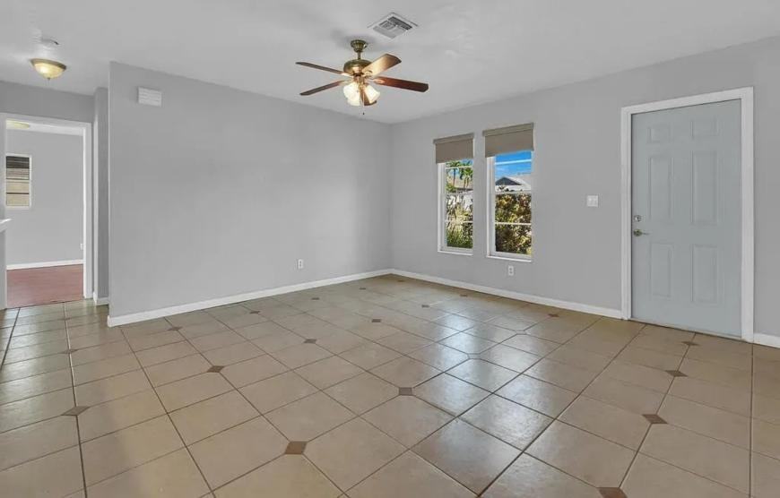 1412 Sw 4th Pl - Photo 5 of 10