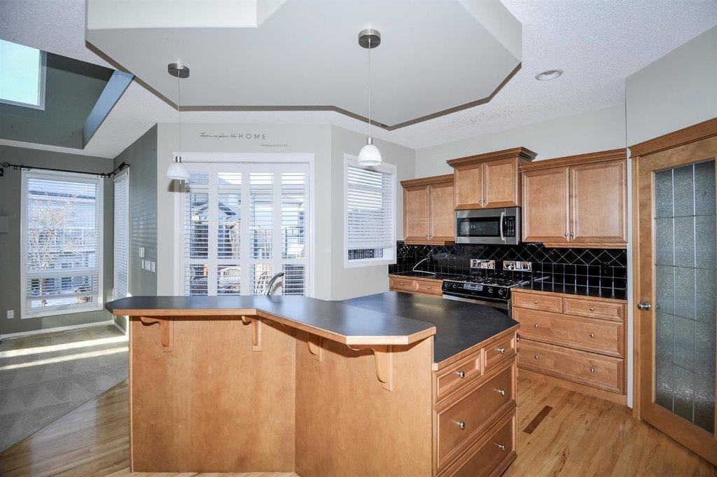 7 Valley Crest Rise NW - Photo 3 of 10