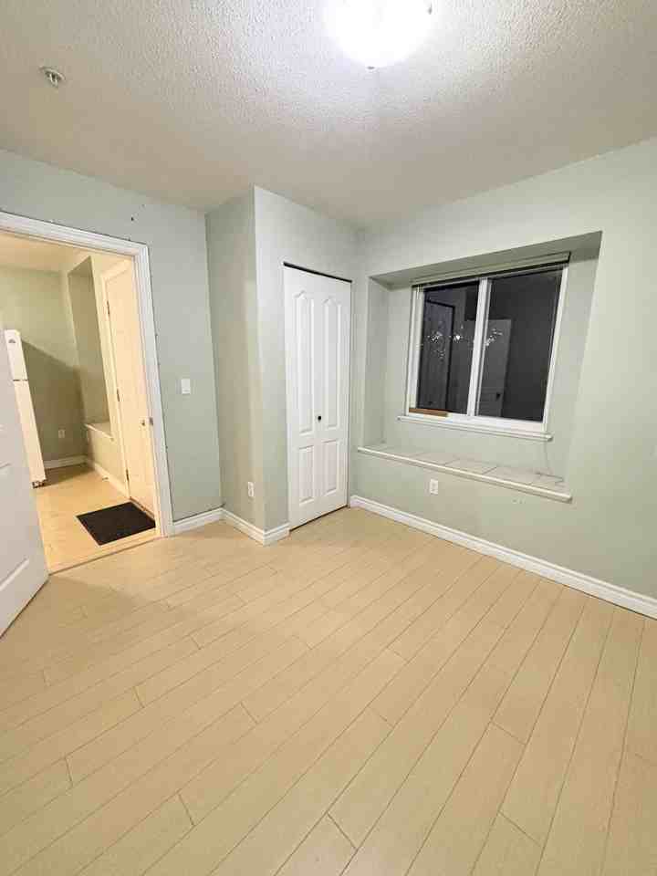 8843 Victoria Drive - Photo 5 of 7