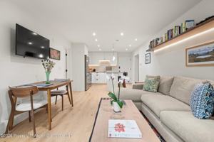 featured image of 416 Vine St