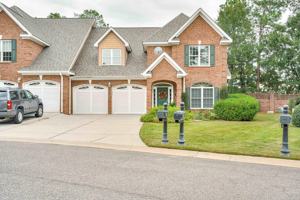 featured image of 124 Amberly Cir