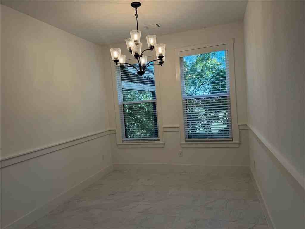 3401 Sw Lucretia Rd - Photo 5 of 11