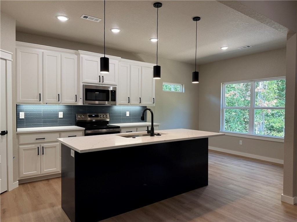 19 Shetland Dr - Photo 4 of 16
