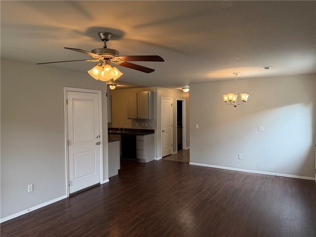 1621 E Central St #B - Photo 3 of 11