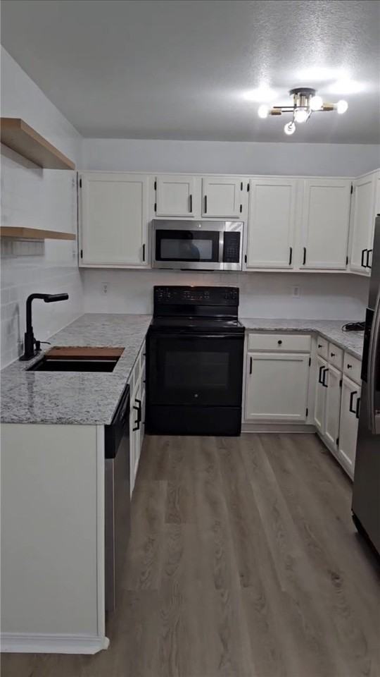 1706 S 11th St - Photo 2 of 20
