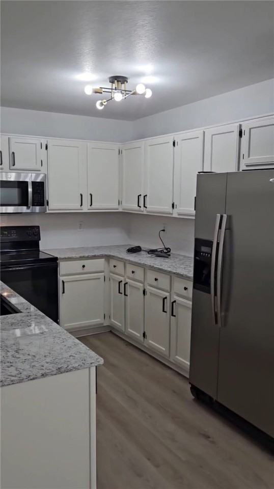 1706 S 11th St - Photo 3 of 20