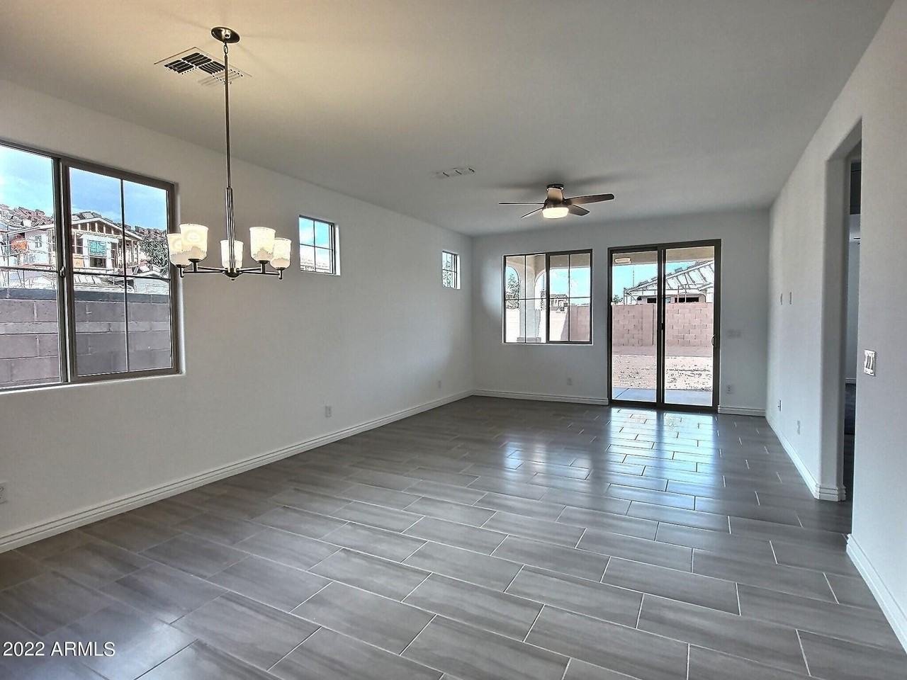 11011 E Tesla Ave - Photo 4 of 21