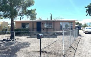 featured image of 180 Peterson St