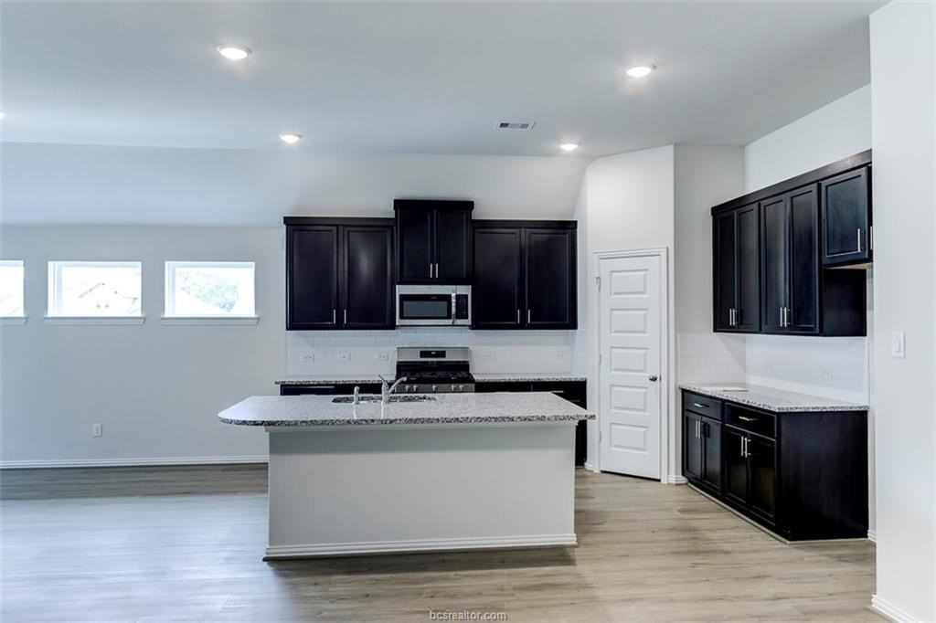 4015 Houberry Loop - Photo 5 of 35