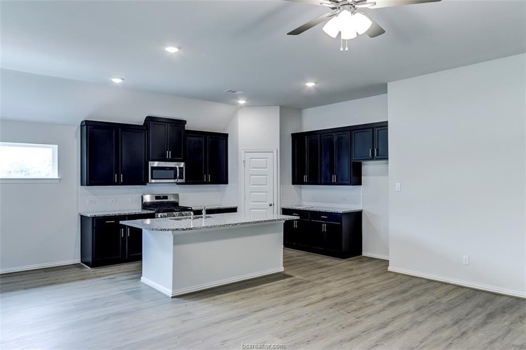 4015 Houberry Loop - Photo 6 of 35