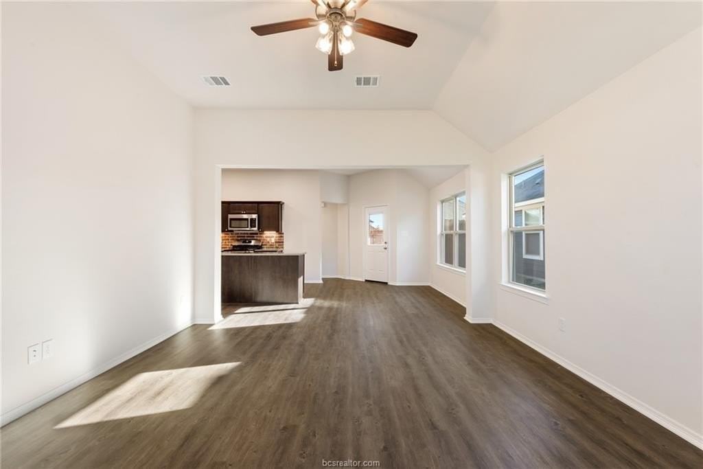 1214 High St - Photo 5 of 20