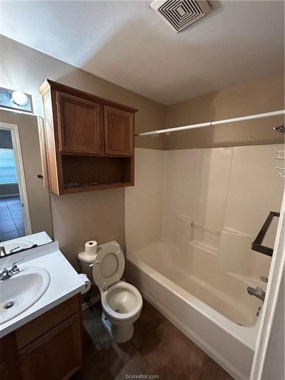 2103 Hidden Hollow Cir #B - Photo 7 of 7