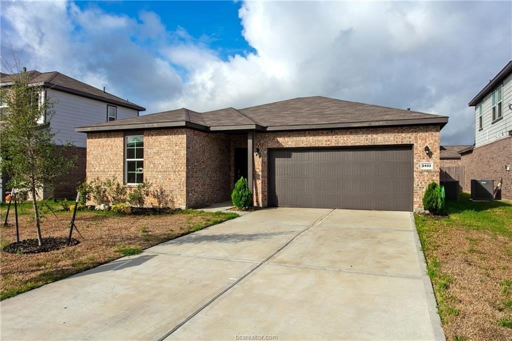 2402 River Way Dr - Photo 2 of 25