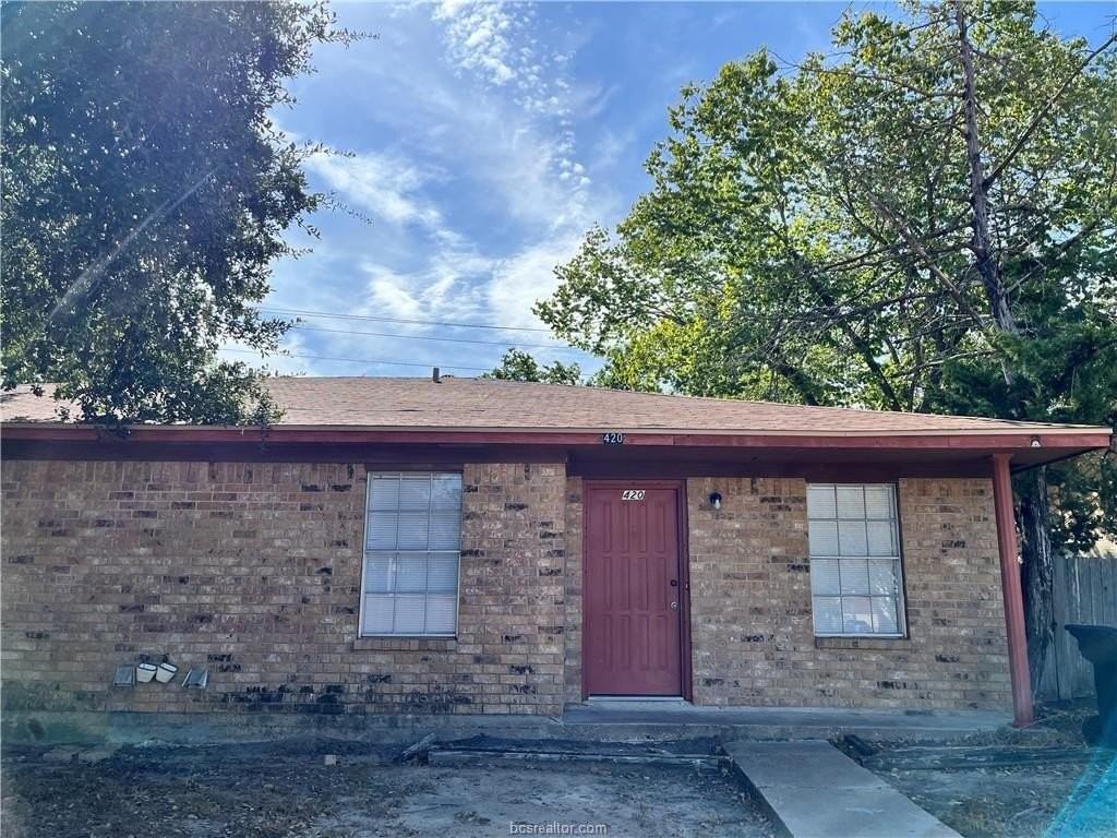 420 Manuel Dr