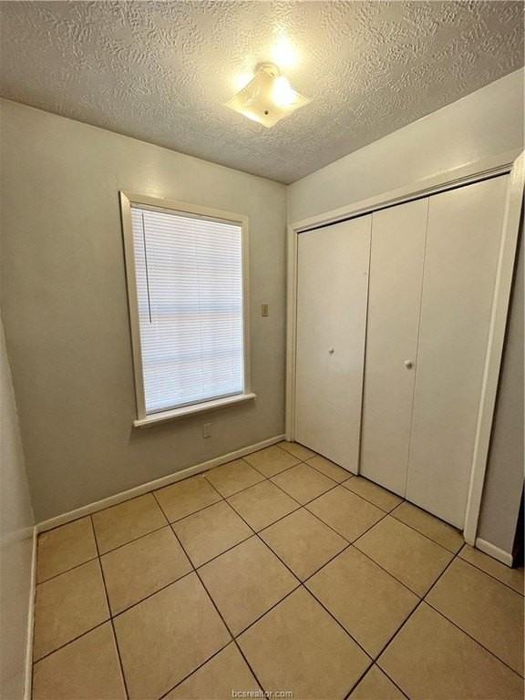 420 Manuel Dr - Photo 4 of 14