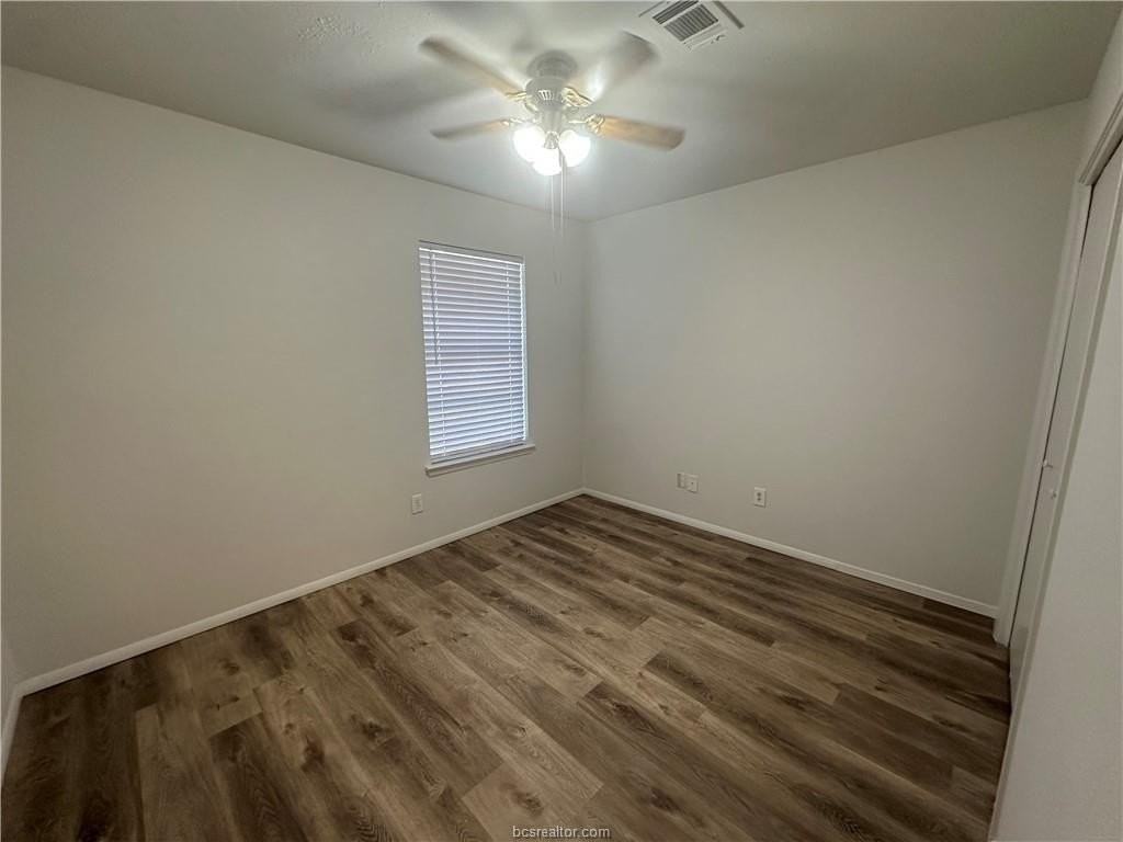2411 Long Dr - Photo 5 of 8